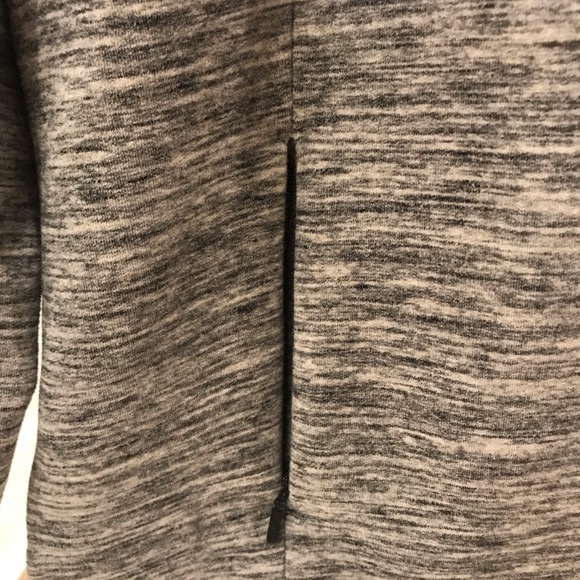 Lululemon jacket - Picture 3 of 5